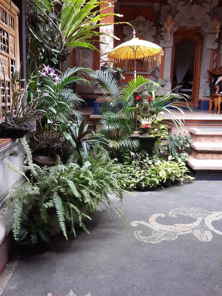 Praety Home Stay Ubud Exteriör bild