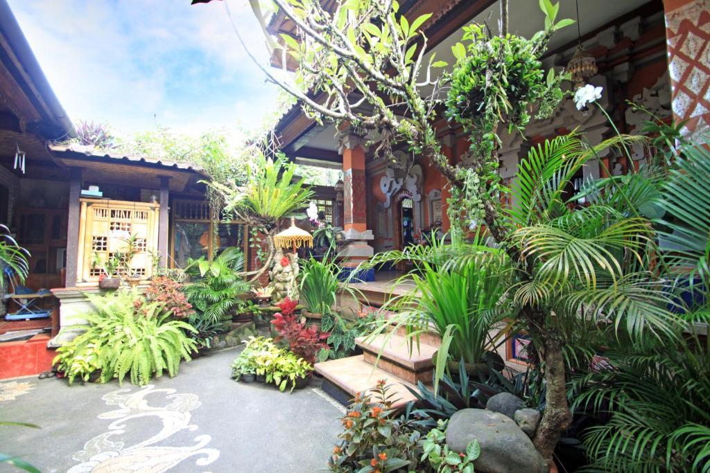 Praety Home Stay Ubud Exteriör bild