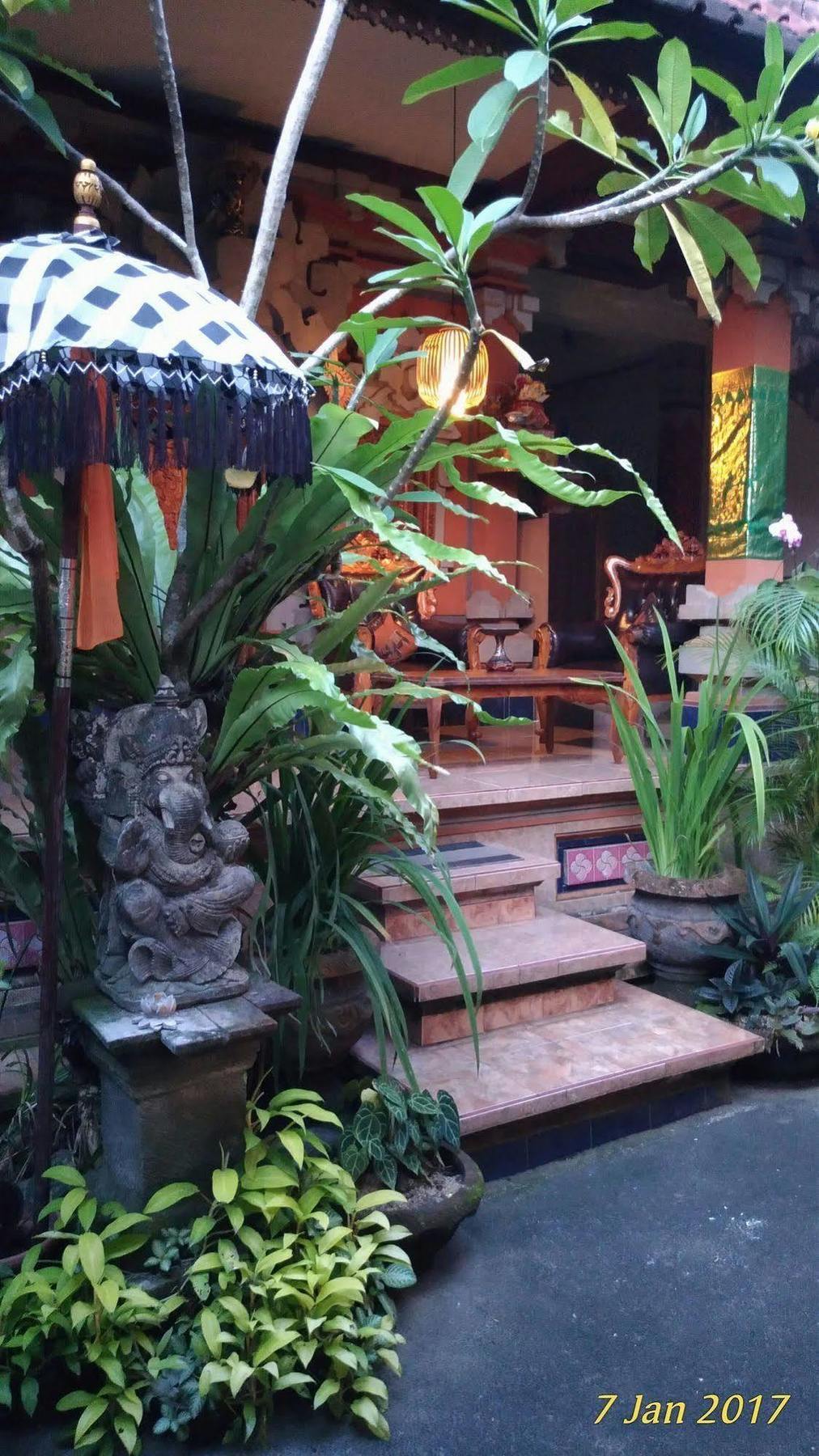 Praety Home Stay Ubud Exteriör bild