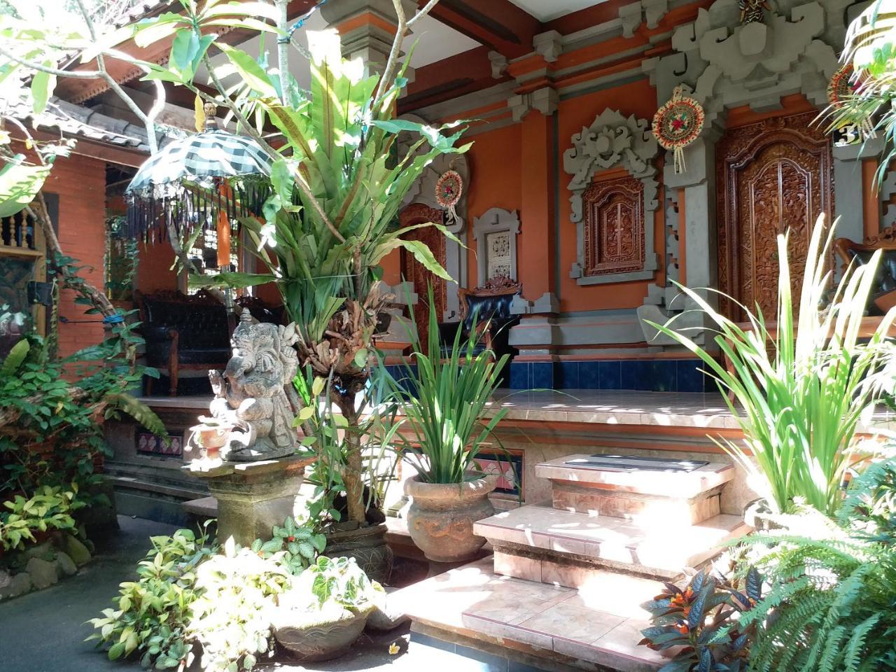 Praety Home Stay Ubud Exteriör bild